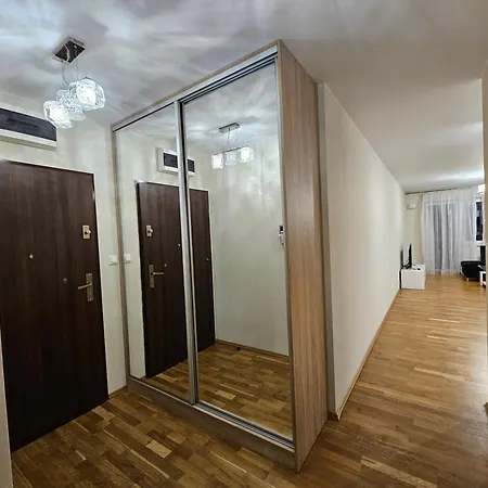 Apartament 3-pok Klimasa 37a Komfort Balkon Garaz